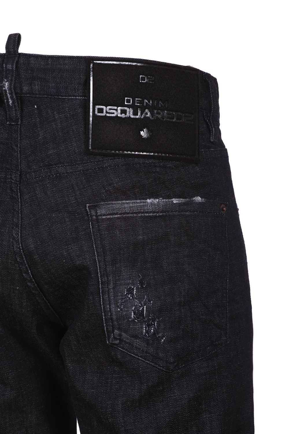 shop DSQUARED2  Jeans: DSQUARED2 jeans in denim di cotone stretch.
Modello cool guy.
Vestibilità slim.
Lavaggio used.
Chiusura con bottoni.
Label logata sulla patta.
Maxi etichetta logata sul retro.
Composizione: 98% cotone 2% elastan.
Made in Romania.. S74LB1227 S30357-900 number 6079558